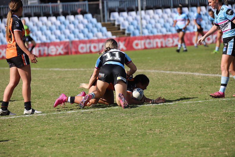 2021 HNWP Rnd 11 SHARKS v WESTSTIGERS