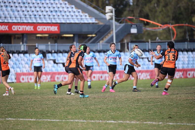 2021 HNWP Rnd 11 SHARKS v WESTSTIGERS