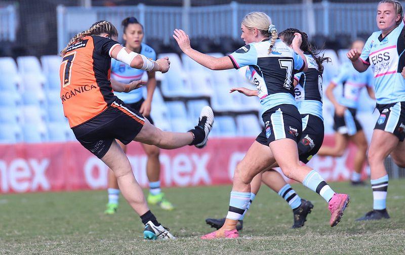 2021 HNWP Rnd 11 SHARKS v WESTSTIGERS