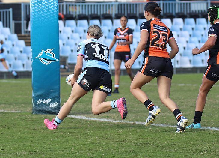 2021 HNWP Rnd 11 SHARKS v WESTSTIGERS