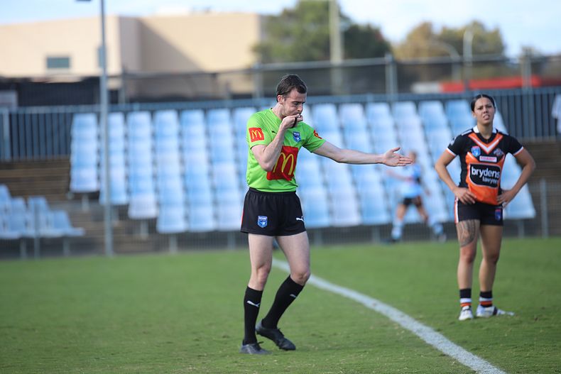 2021 HNWP Rnd 11 SHARKS v WESTSTIGERS