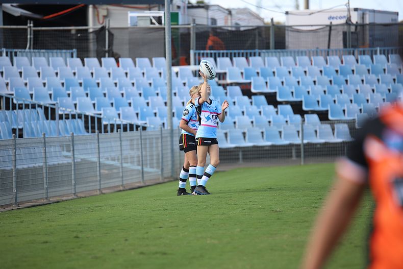 2021 HNWP Rnd 11 SHARKS v WESTSTIGERS