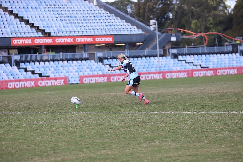 2021 HNWP Rnd 11 SHARKS v WESTSTIGERS