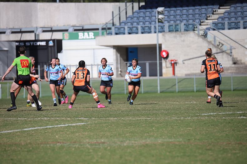 2021 HNWP Rnd 11 SHARKS v WESTSTIGERS