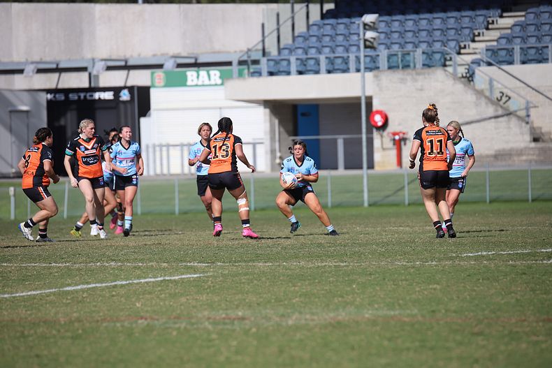 2021 HNWP Rnd 11 SHARKS v WESTSTIGERS