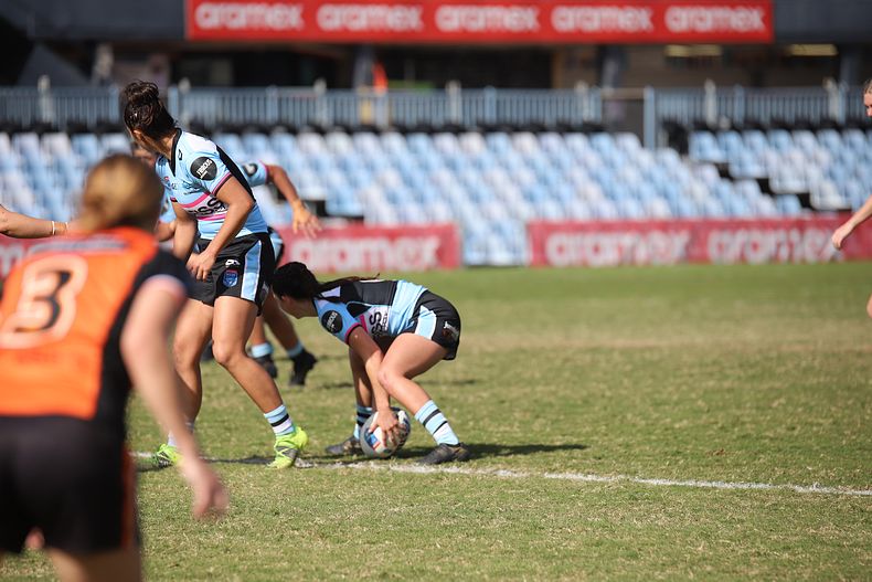 2021 HNWP Rnd 11 SHARKS v WESTSTIGERS