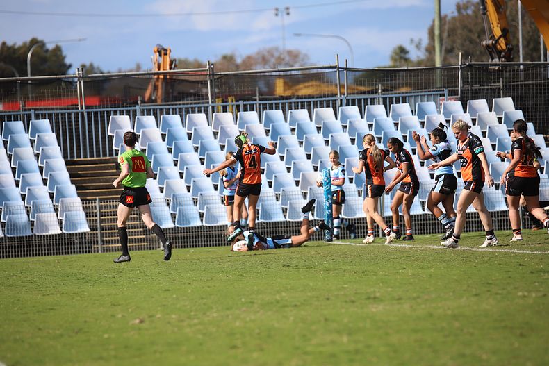2021 HNWP Rnd 11 SHARKS v WESTSTIGERS