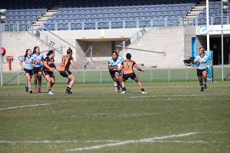 2021 HNWP Rnd 11 SHARKS v WESTSTIGERS