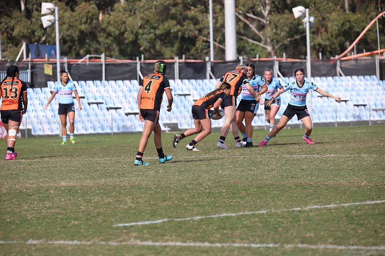 2021 HNWP Rnd 11 SHARKS v WESTSTIGERS