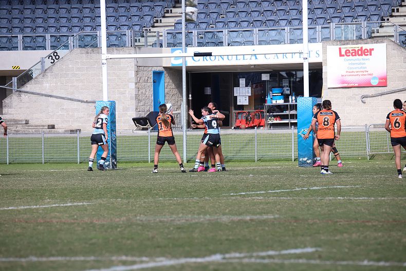 2021 HNWP Rnd 11 SHARKS v WESTSTIGERS