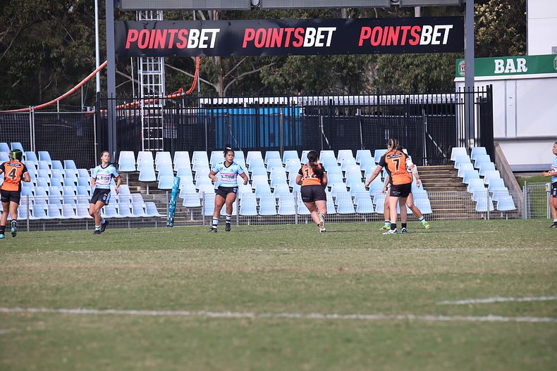 2021 HNWP Rnd 11 SHARKS v WESTSTIGERS