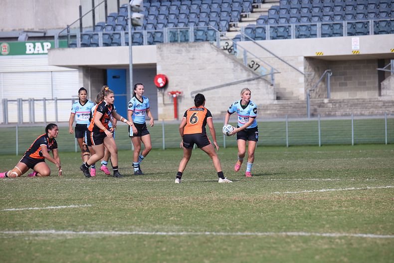 2021 HNWP Rnd 11 SHARKS v WESTSTIGERS