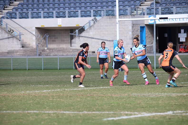 2021 HNWP Rnd 11 SHARKS v WESTSTIGERS
