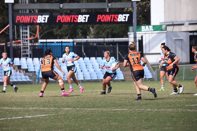 2021 HNWP Rnd 11 SHARKS v WESTSTIGERS