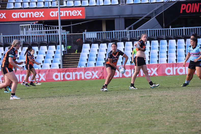 2021 HNWP Rnd 11 SHARKS v WESTSTIGERS