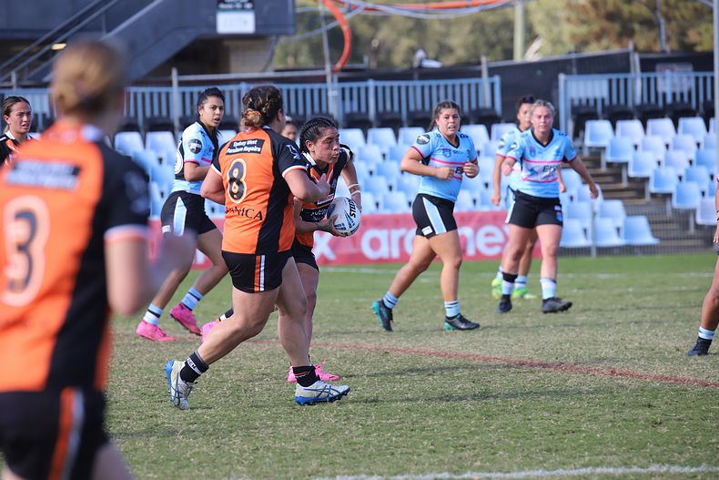 2021 HNWP Rnd 11 SHARKS v WESTSTIGERS