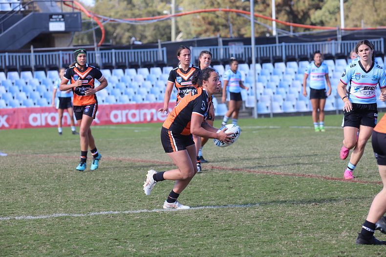 2021 HNWP Rnd 11 SHARKS v WESTSTIGERS