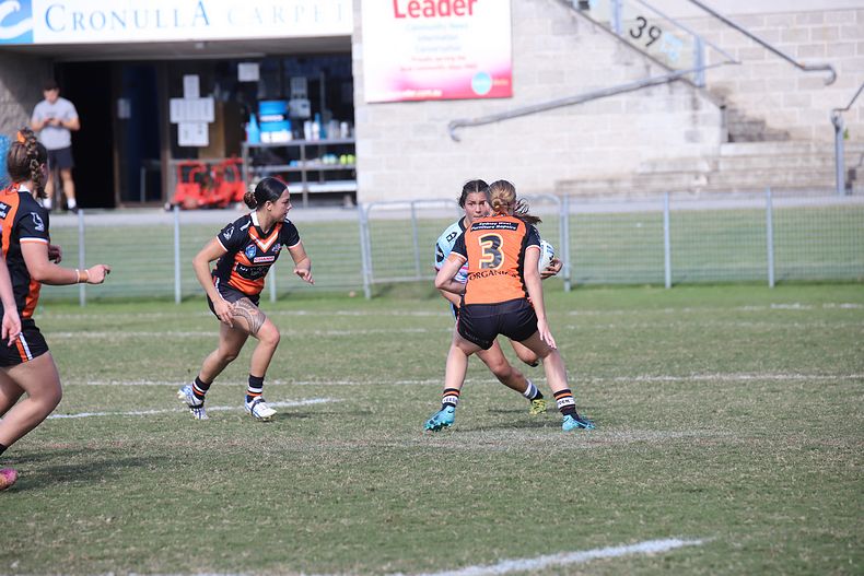 2021 HNWP Rnd 11 SHARKS v WESTSTIGERS