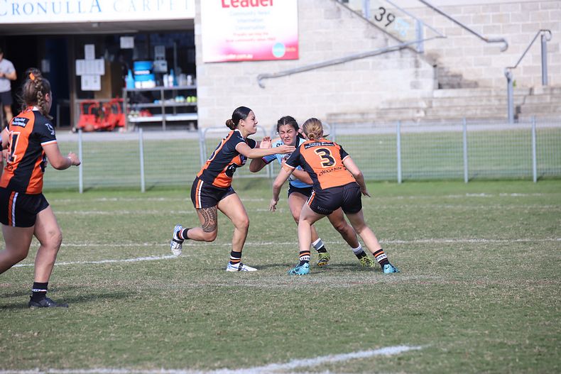 2021 HNWP Rnd 11 SHARKS v WESTSTIGERS