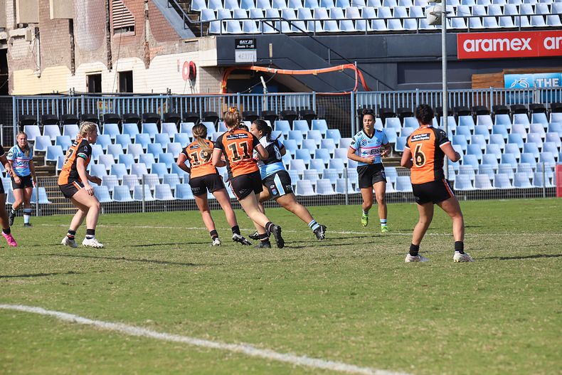 2021 HNWP Rnd 11 SHARKS v WESTSTIGERS