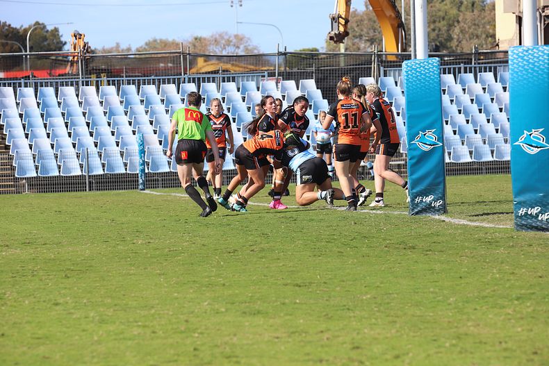 2021 HNWP Rnd 11 SHARKS v WESTSTIGERS