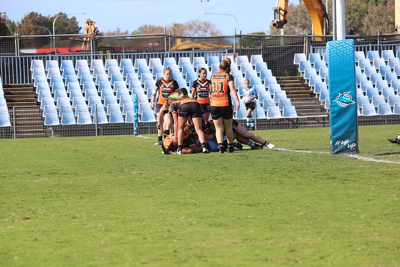 2021 HNWP Rnd 11 SHARKS v WESTSTIGERS