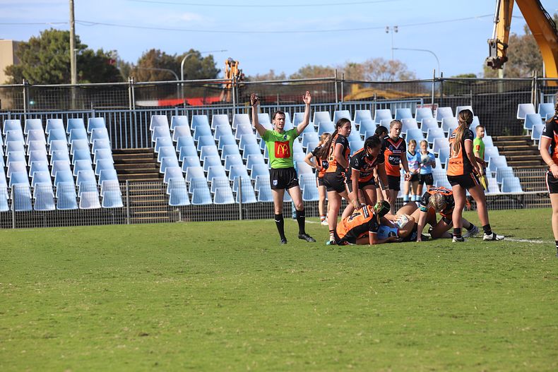2021 HNWP Rnd 11 SHARKS v WESTSTIGERS