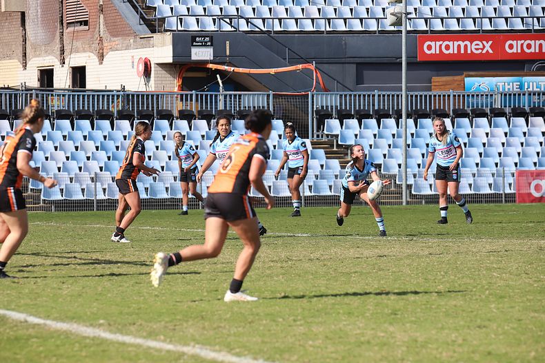 2021 HNWP Rnd 11 SHARKS v WESTSTIGERS