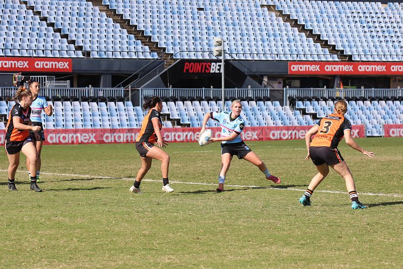 2021 HNWP Rnd 11 SHARKS v WESTSTIGERS