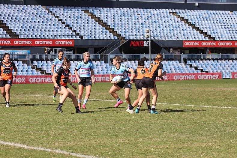2021 HNWP Rnd 11 SHARKS v WESTSTIGERS