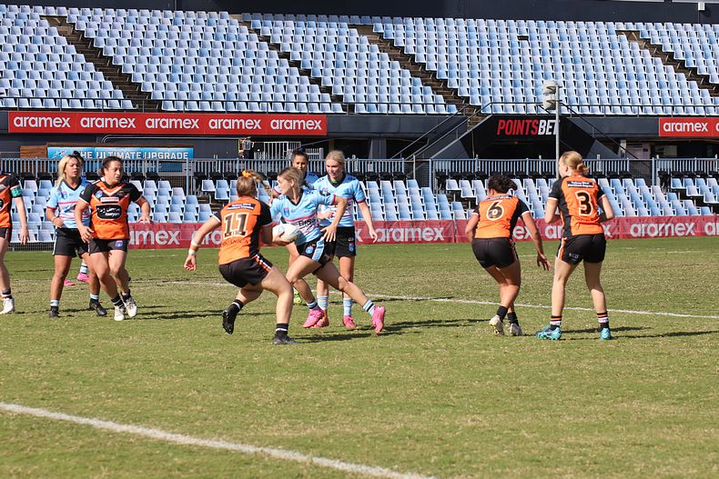 2021 HNWP Rnd 11 SHARKS v WESTSTIGERS