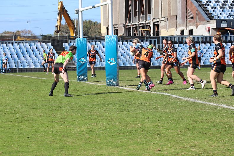 2021 HNWP Rnd 11 SHARKS v WESTSTIGERS