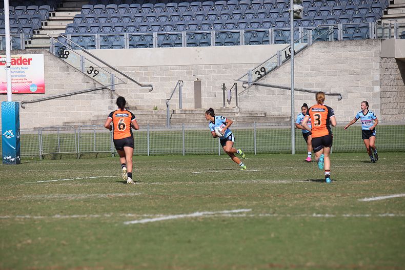 2021 HNWP Rnd 11 SHARKS v WESTSTIGERS