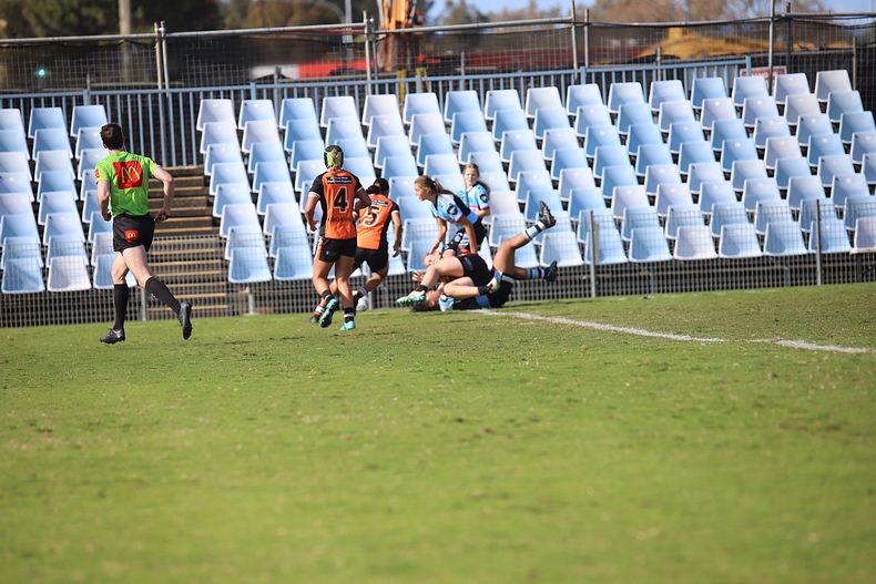 2021 HNWP Rnd 11 SHARKS v WESTSTIGERS