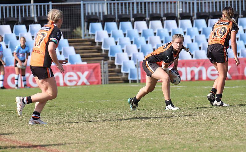 2021 HNWP Rnd 11 SHARKS v WESTSTIGERS