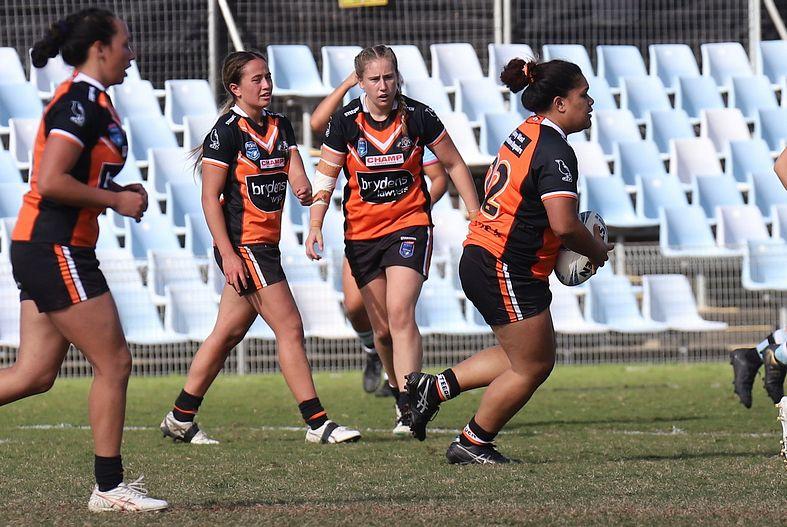 2021 HNWP Rnd 11 SHARKS v WESTSTIGERS