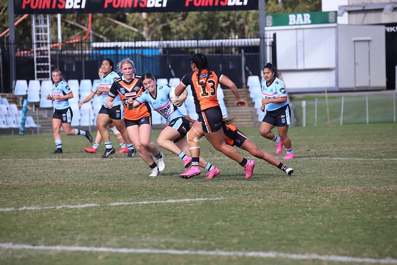 2021 HNWP Rnd 11 SHARKS v WESTSTIGERS