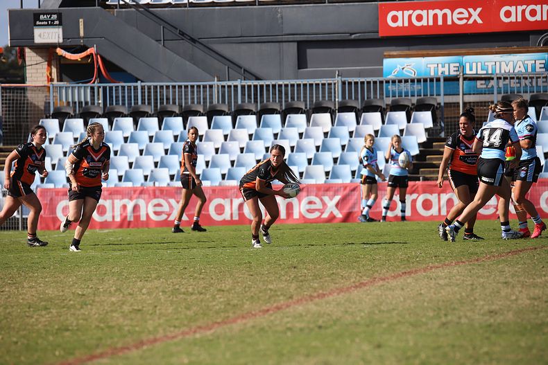 2021 HNWP Rnd 11 SHARKS v WESTSTIGERS