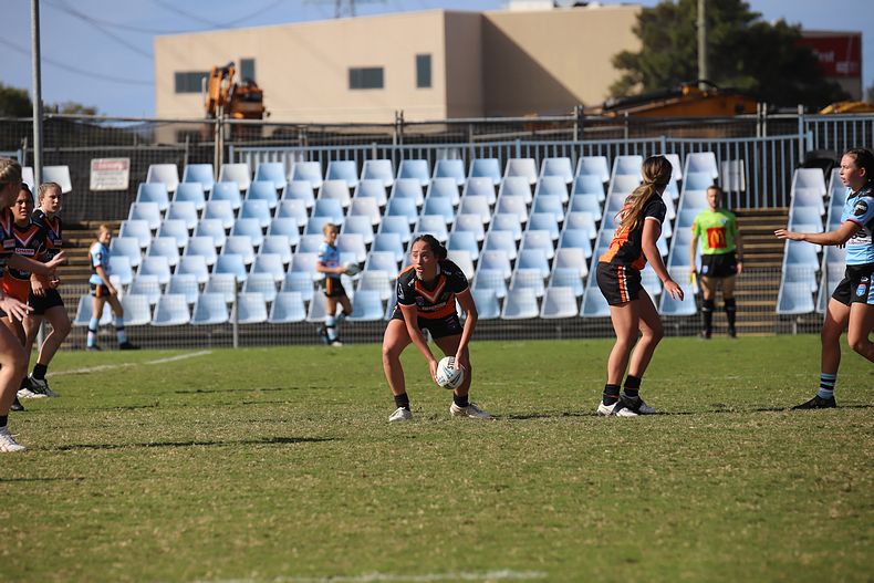 2021 HNWP Rnd 11 SHARKS v WESTSTIGERS