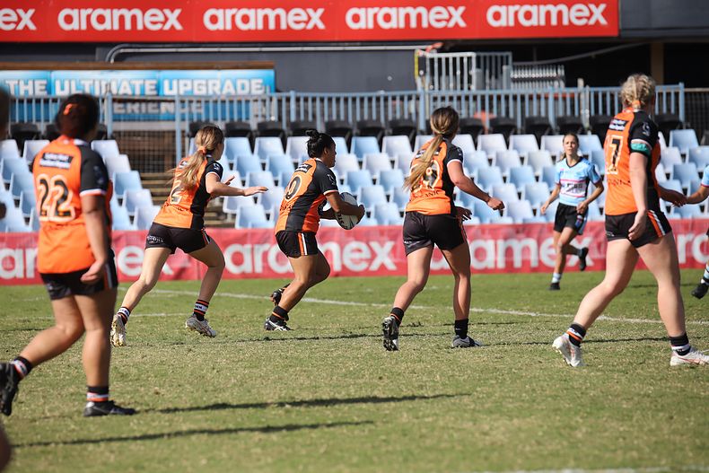 2021 HNWP Rnd 11 SHARKS v WESTSTIGERS