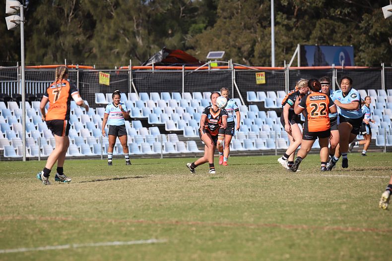 2021 HNWP Rnd 11 SHARKS v WESTSTIGERS