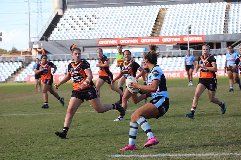 2021 HNWP Rnd 11 SHARKS v WESTSTIGERS