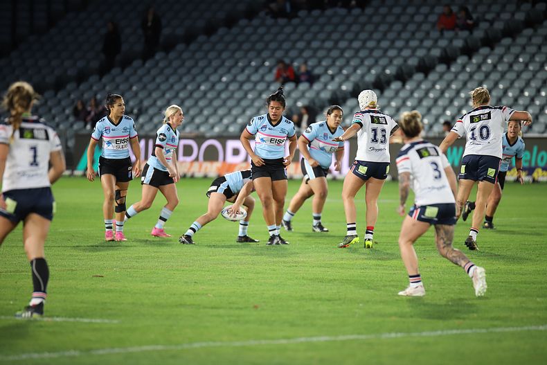 2021 HNWP Rnd 12 CC ROOSTERS v SHARKS