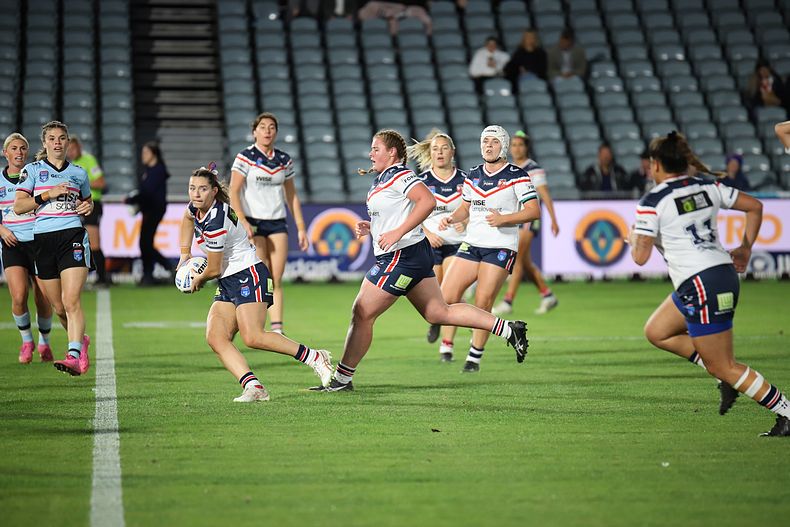 2021 HNWP Rnd 12 CC ROOSTERS v SHARKS