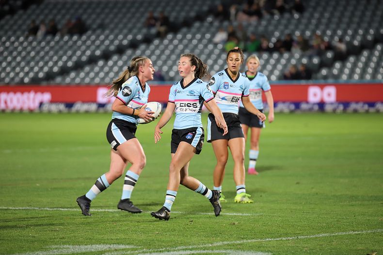 2021 HNWP Rnd 12 CC ROOSTERS v SHARKS