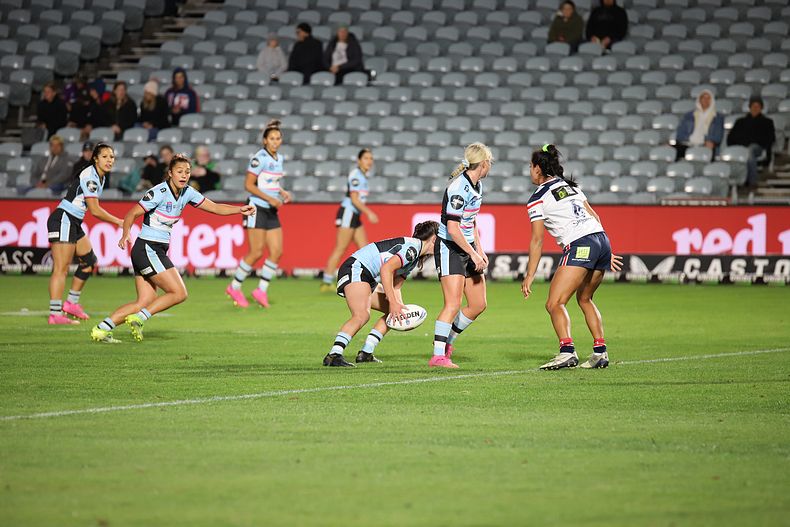 2021 HNWP Rnd 12 CC ROOSTERS v SHARKS