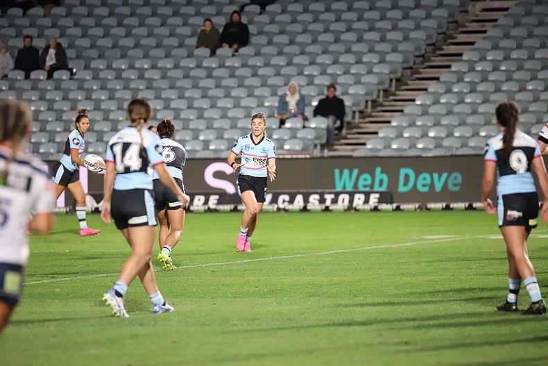 2021 HNWP Rnd 12 CC ROOSTERS v SHARKS