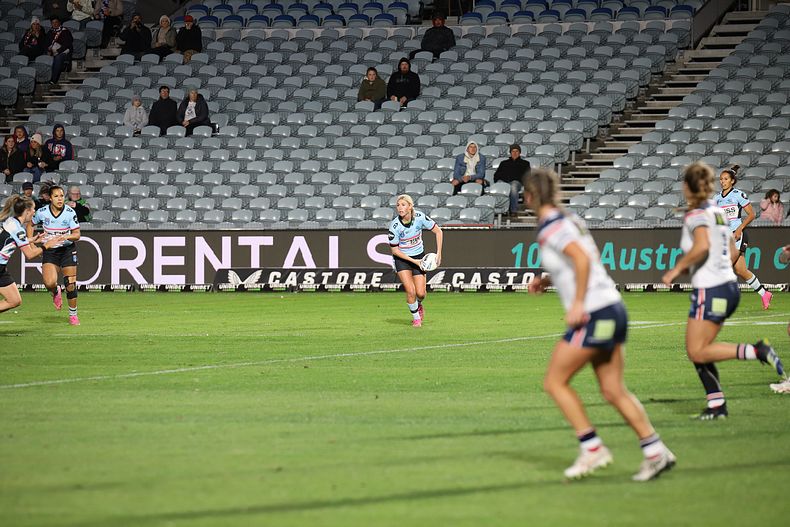 2021 HNWP Rnd 12 CC ROOSTERS v SHARKS