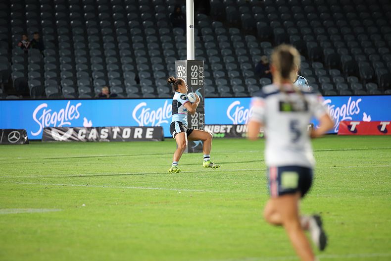 2021 HNWP Rnd 12 CC ROOSTERS v SHARKS