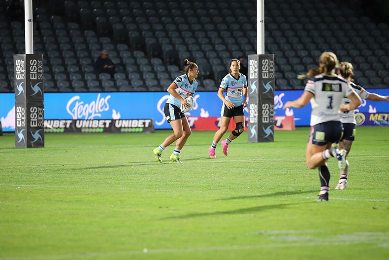 2021 HNWP Rnd 12 CC ROOSTERS v SHARKS